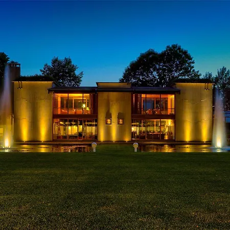 Corte D'acqua Design Villa